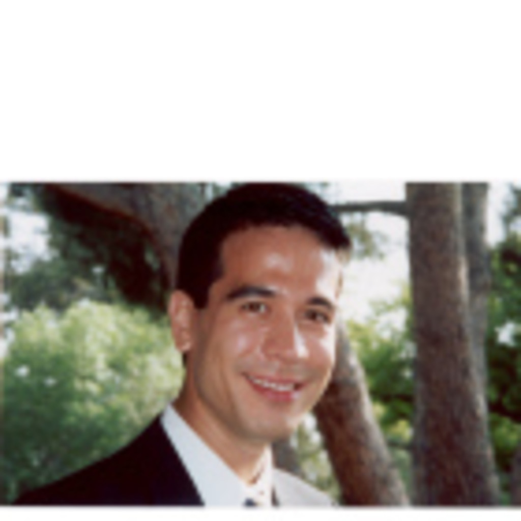 Stefan Weibel assistant Manager Warner Bros TechOps XING