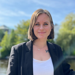 Julia Müller
