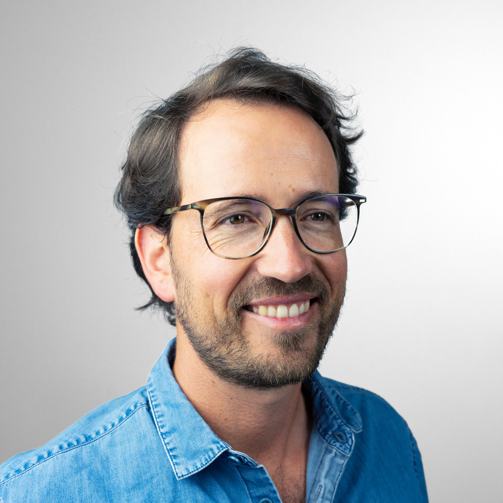 Bernhard Neumann Freelance Business Consultant Bernhard Neumann