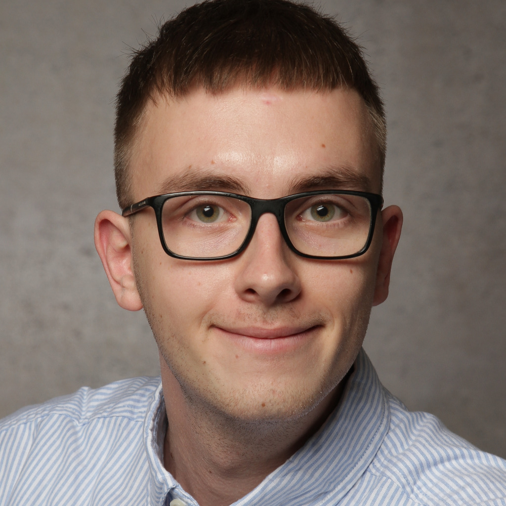 Paul Hermann Experte Elektromobilität ENERVIE Gruppe XING