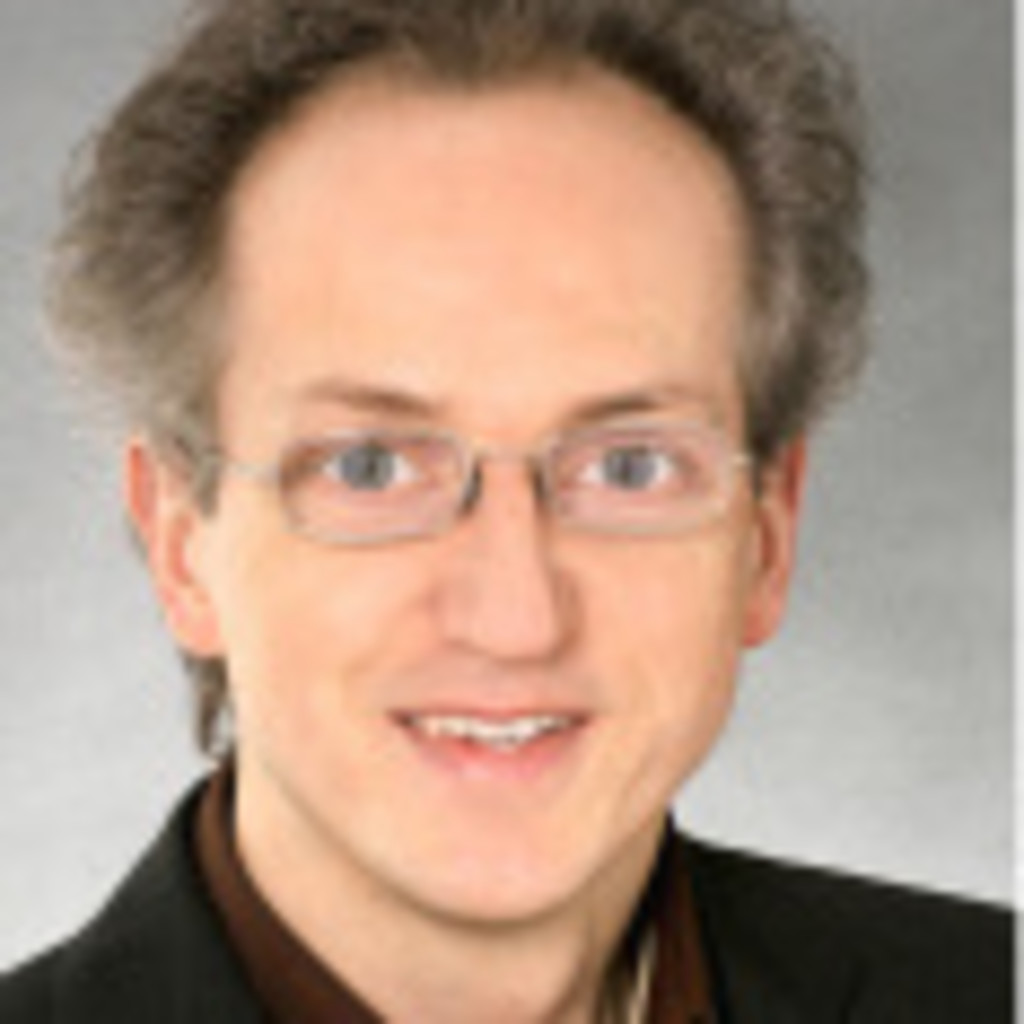 Rolf Satzger Geschäftsführer Initiative Madrenatura e.V. XING