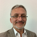 Dr. Damian Nowak