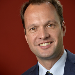 Dr. Michael Sauerzapf