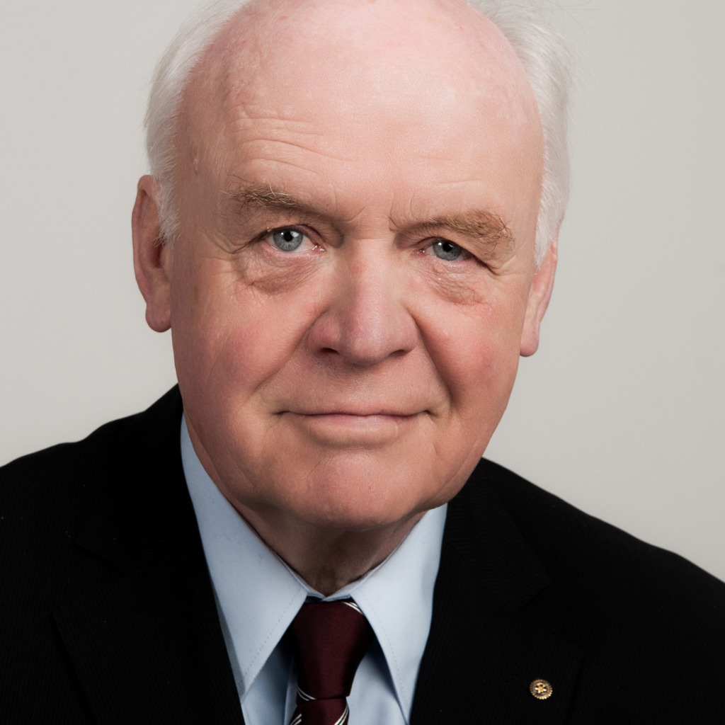 Dr. Bernd Paffenholz Senior Executive Advisor Diverse XING