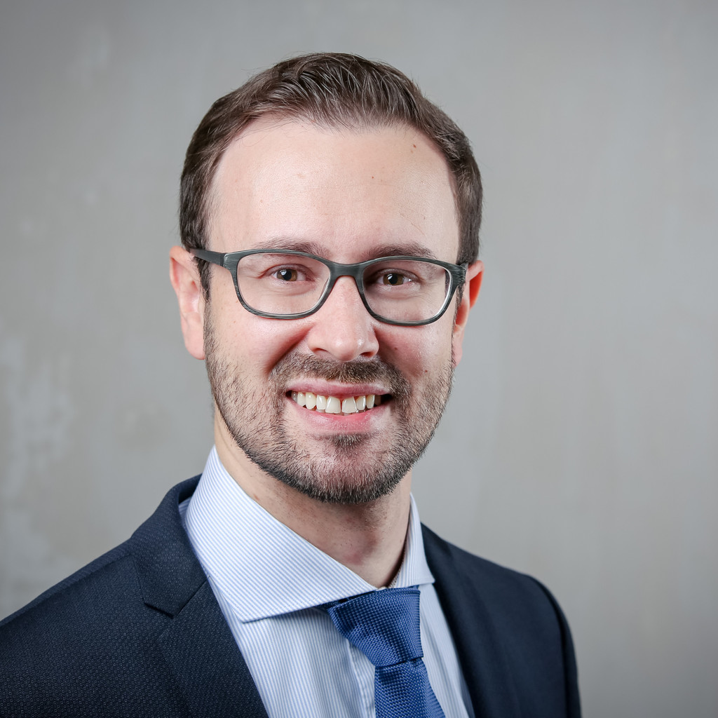 Dipl.Ing. Max Rempel Gruppenleiter Konstruktion Kingspan Light