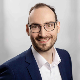 Dr. Janos L. Breuer