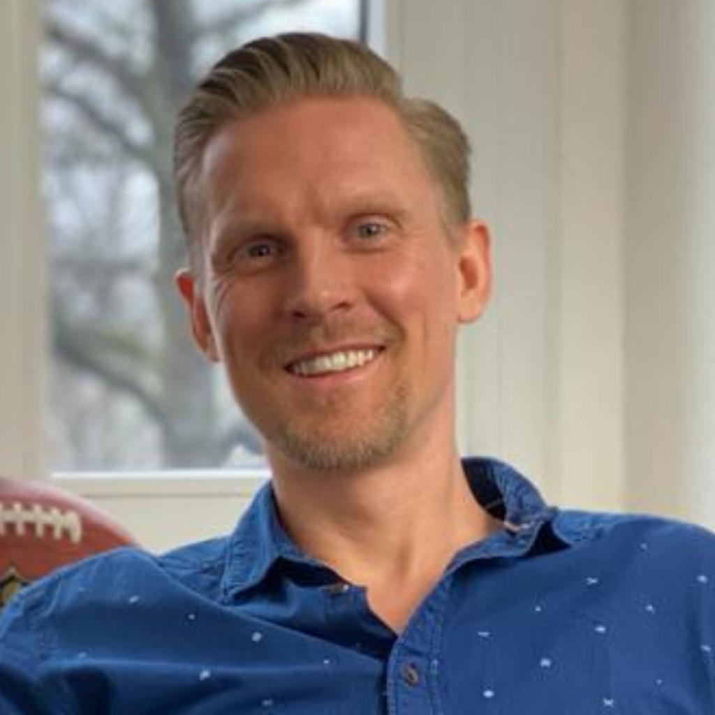 Karsten Schmidt Lehrer SenBJW XING