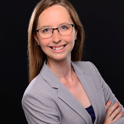 Dr. Caroline Schultealbert