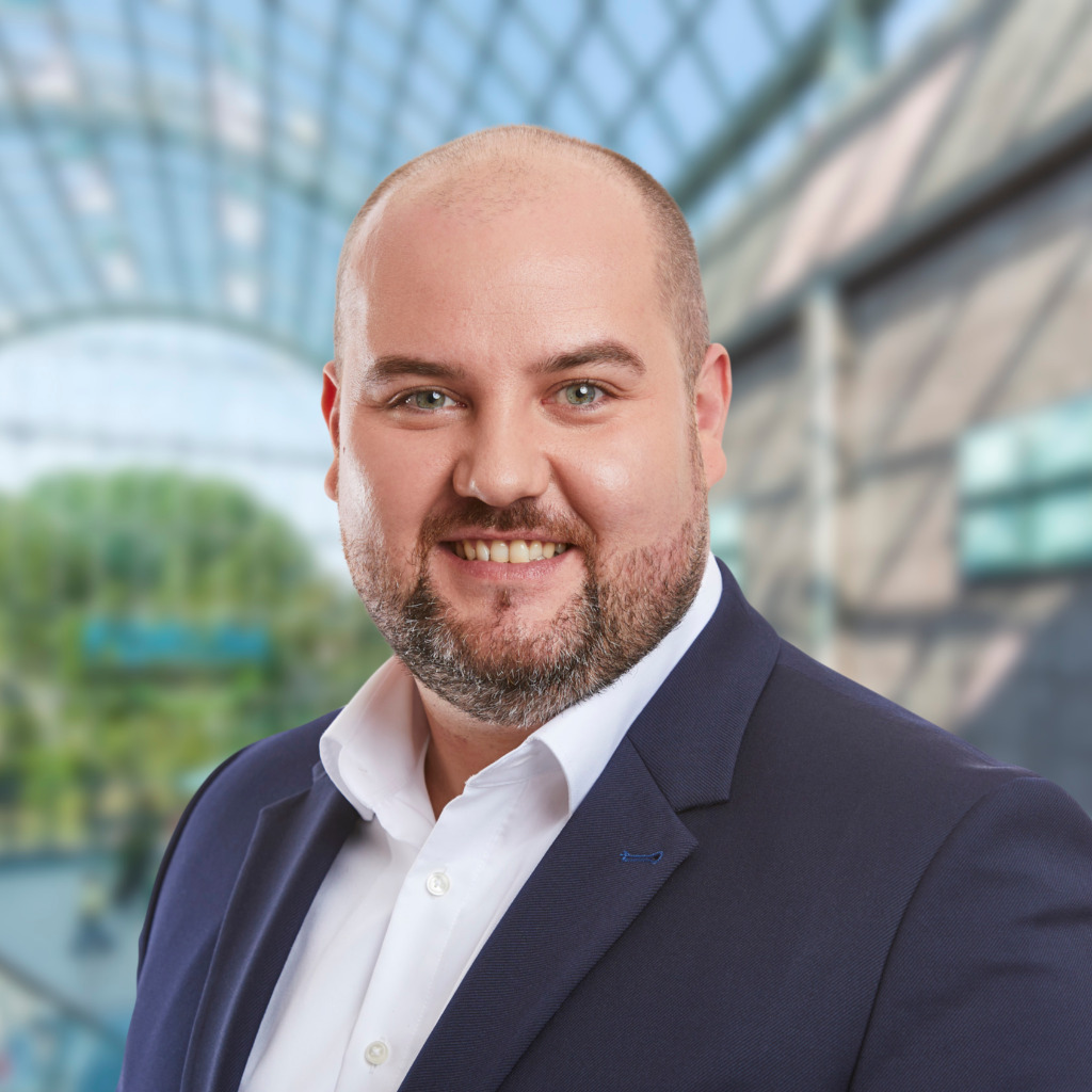 Julian Koch Leasing Manager Jagdfeld Real Estate XING