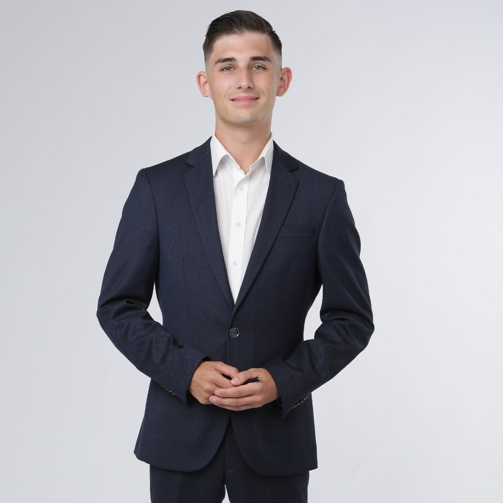 Valentino Santoro Kaufmann für Versicherungen Allianz in