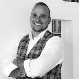 Frank Lüxmann
