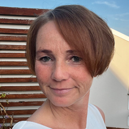 Christin Mainas
