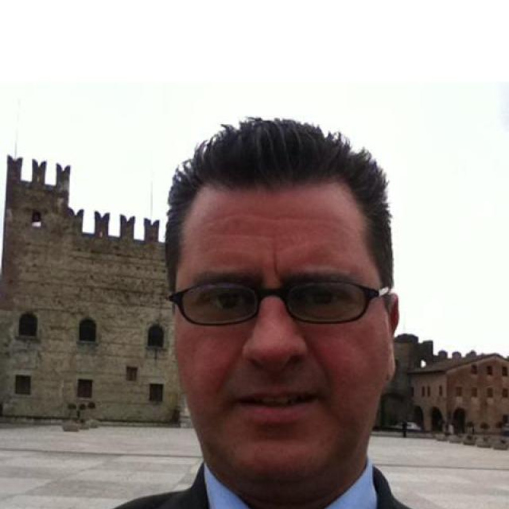Vincenzo Catania Sales Director / Prokurist ObersteBeulmann