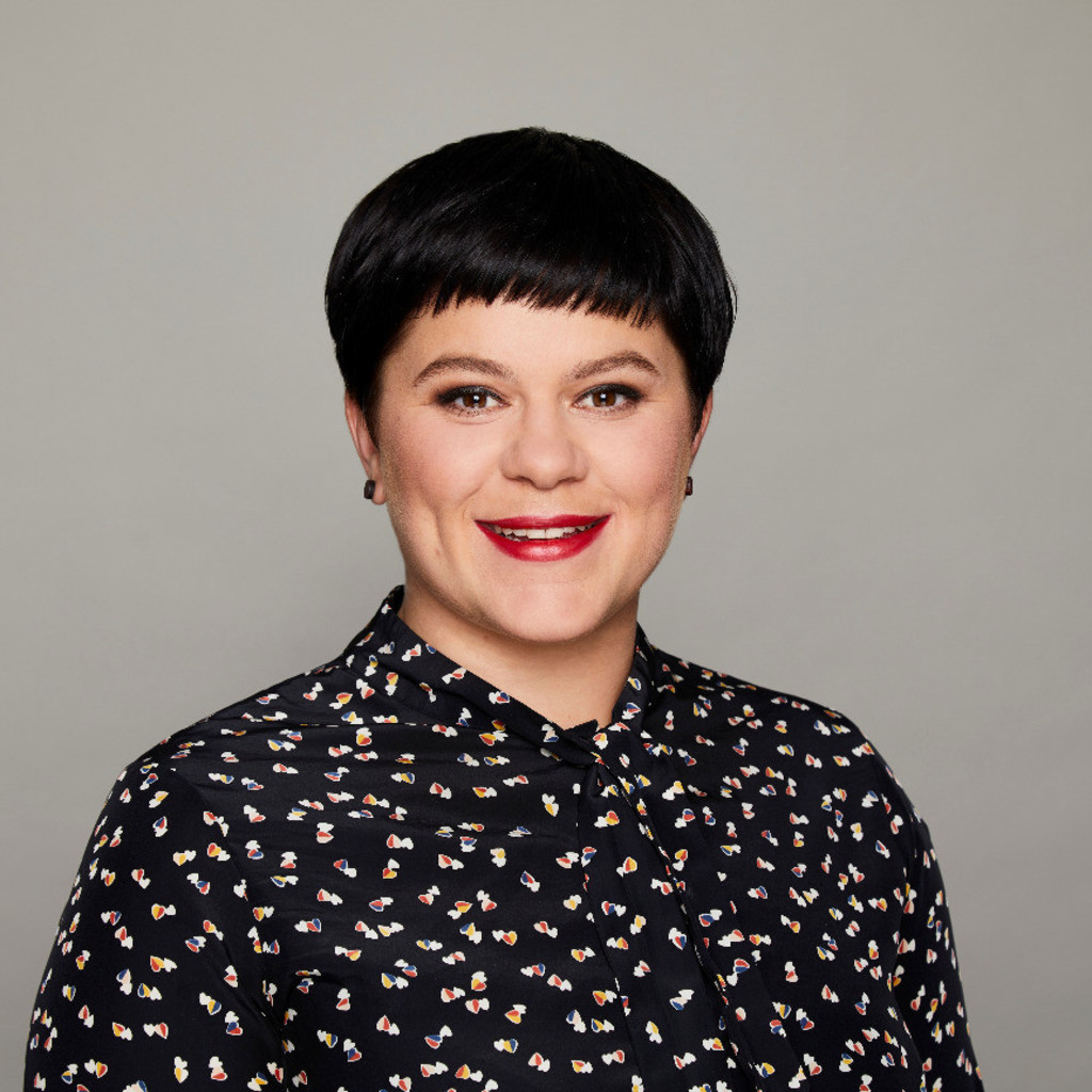 Franziska Niemann in der Personensuche von Das Telefonbuch