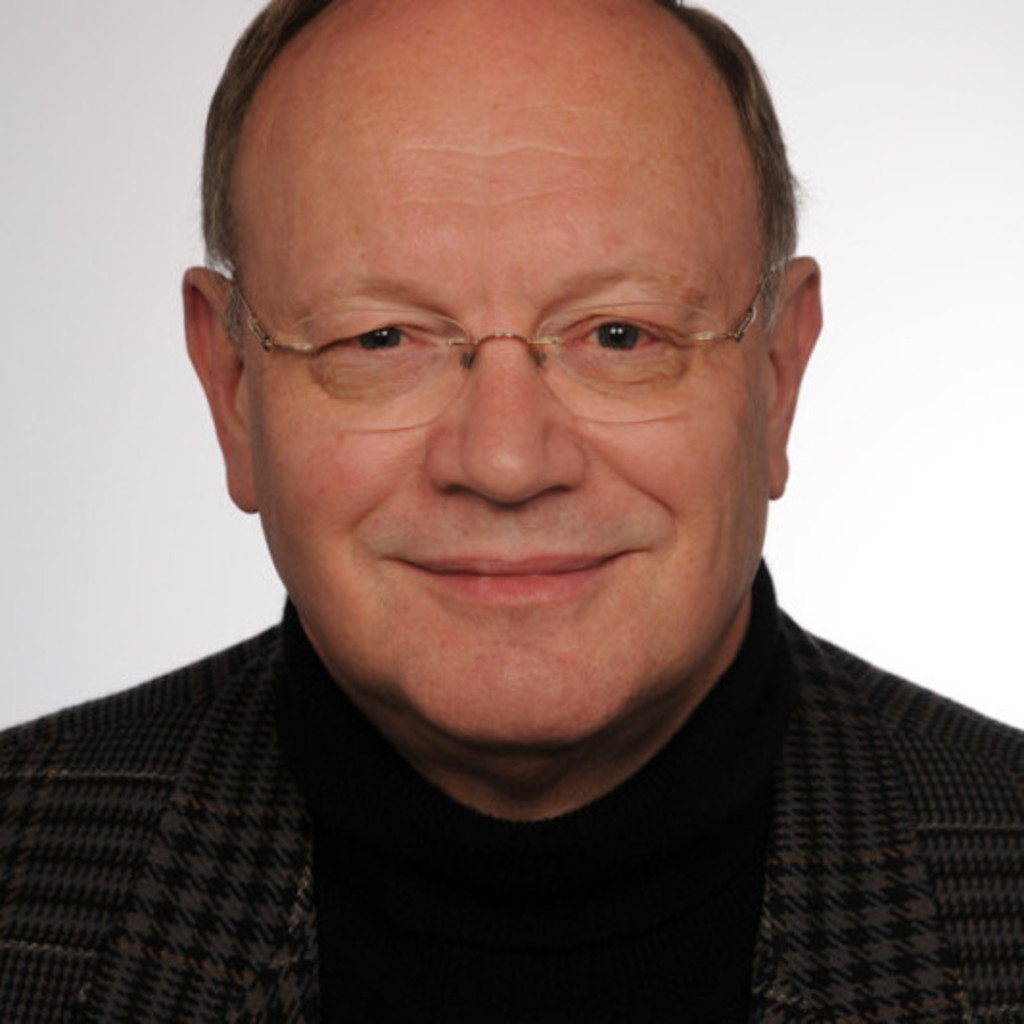 Dipl ing ulrich h ckl business operations planning nokia 