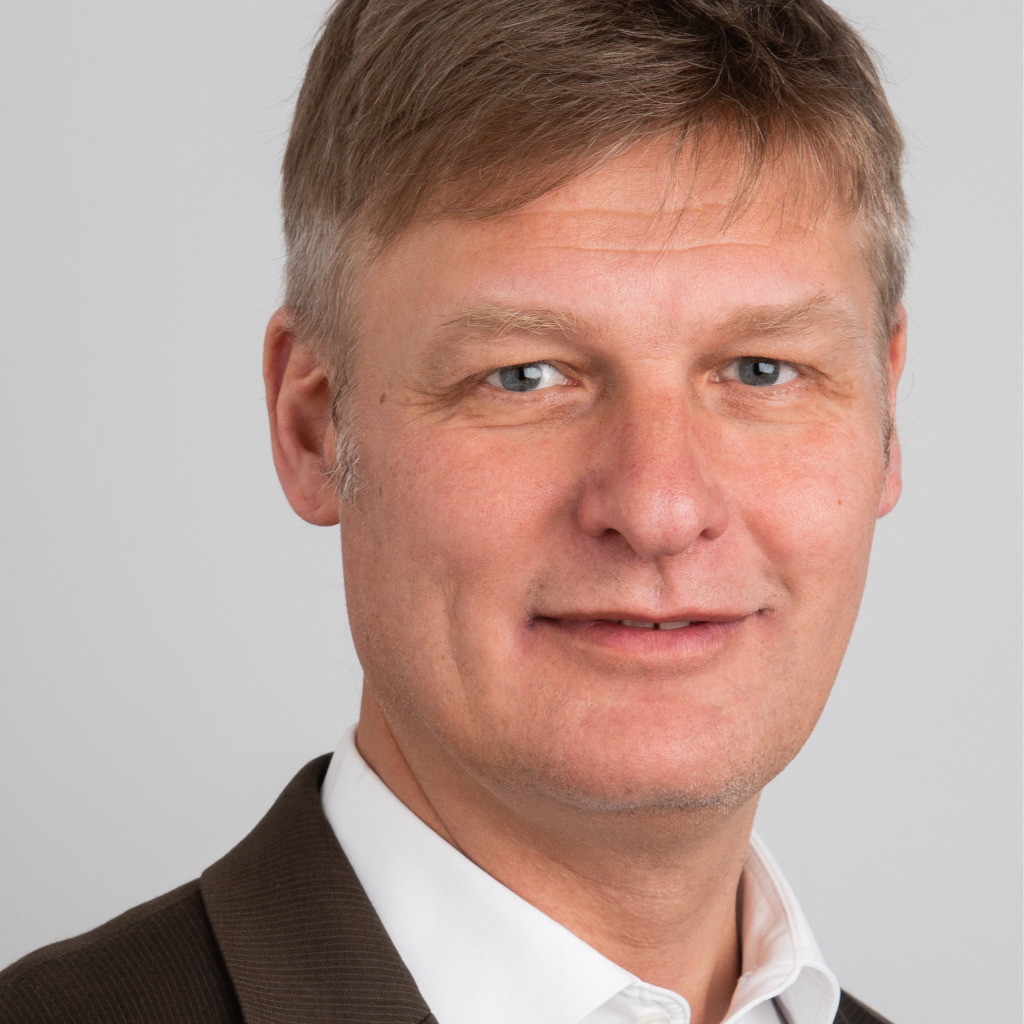 Dipl.Ing. Friedrich Seefeldt Partner/Direktor & Leitung Energie