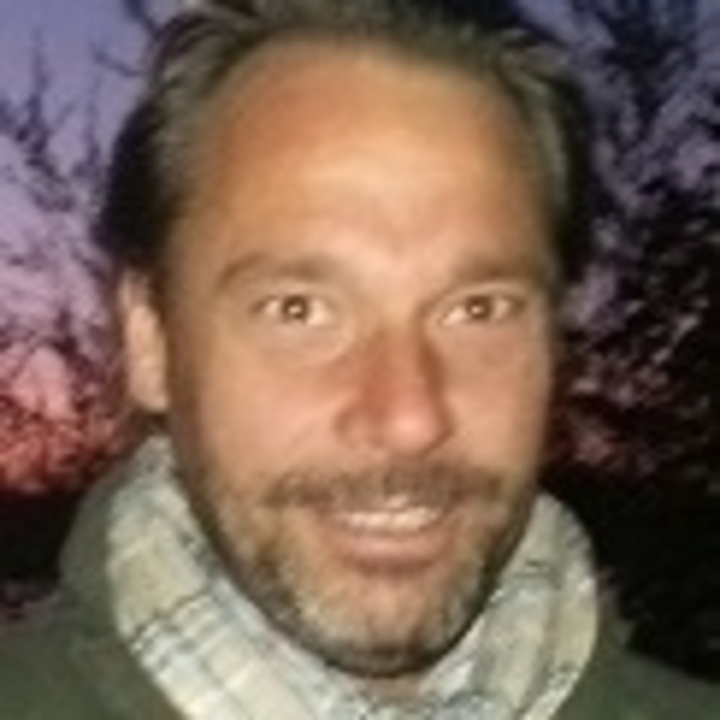 Social Media Profilbild Adrian Heller Prien am Chiemsee