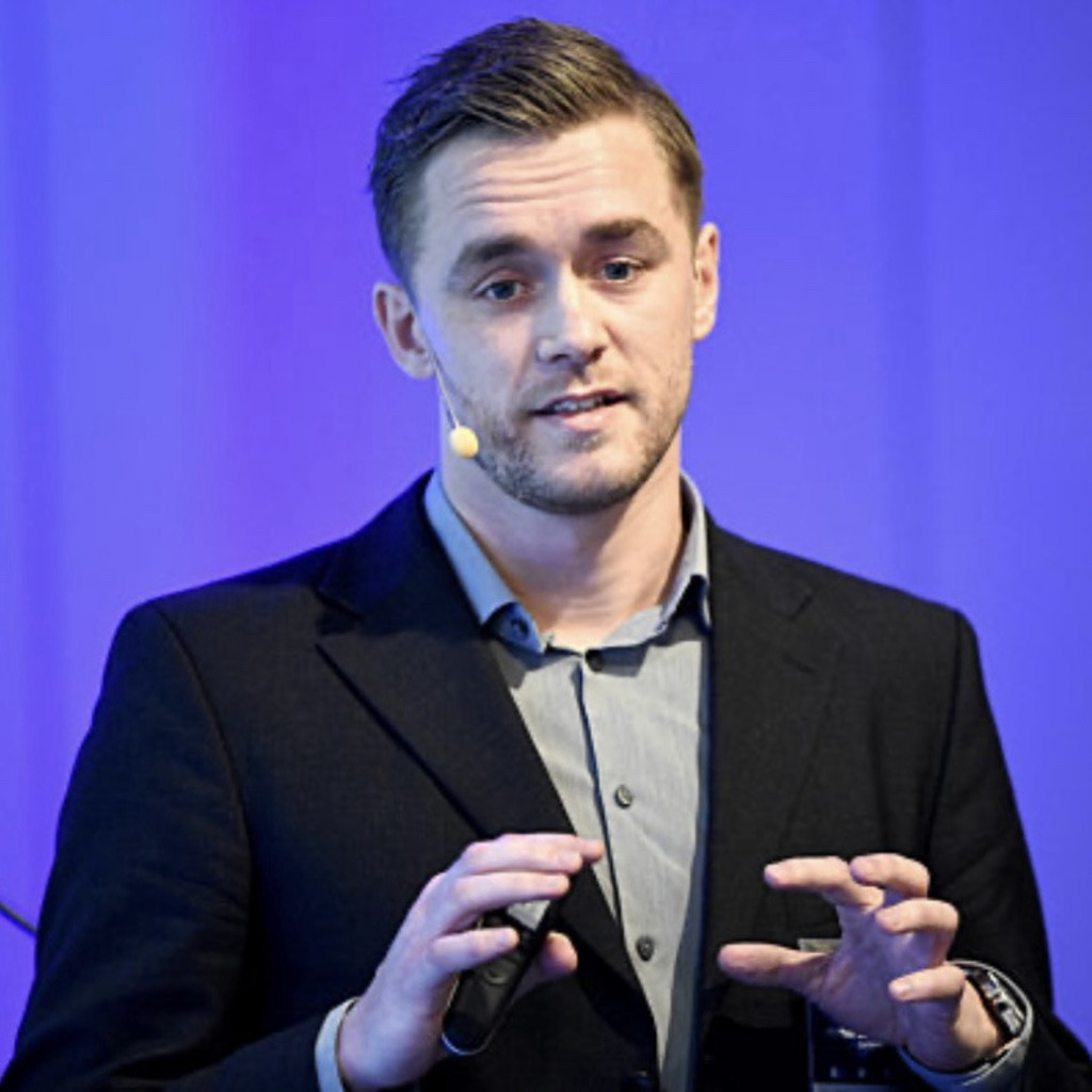 Michiel Lochtenbergh Senior Channel Marketing Manager Schneider