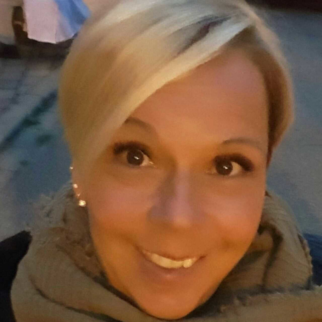 Bettina Weidner Assistentin des Geschäftsführers Bossard