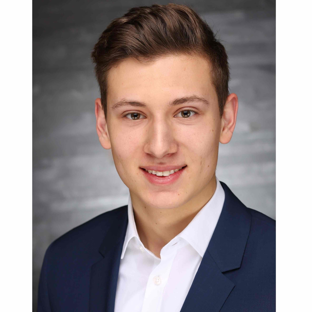 Philipp Kitzinger Finance & Accounting OttoFriedrichUniversität