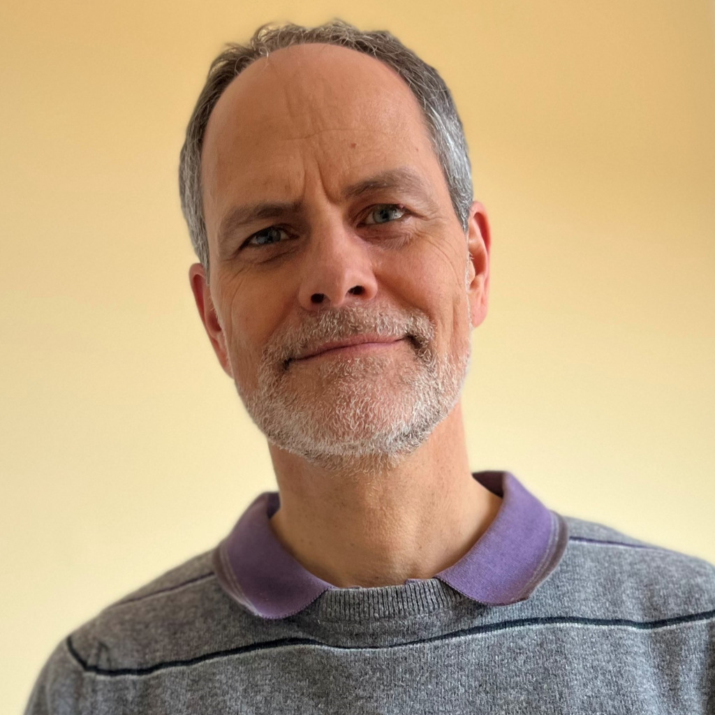 Andreas Pfingsten Industry Director Service Industries SAP