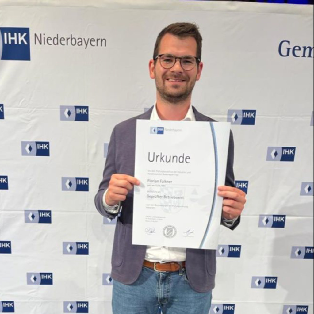 Florian Falkner Vertriebsmitarbeiter im Außendienst Richter und