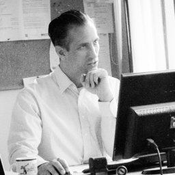 Joerg Papenheim