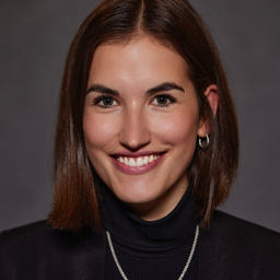 Nina Möller