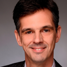Dr. Daniel Lenssen
