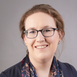 Dr. Eva Daxl