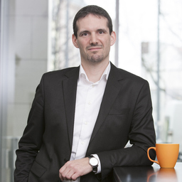 Dr. Michael Gerstlauer