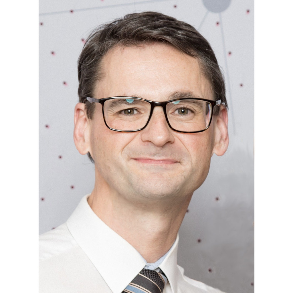 Dr. Michael Novak Group Manager Function Lead of Data Architecture