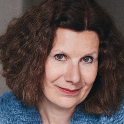 Nina Alpers