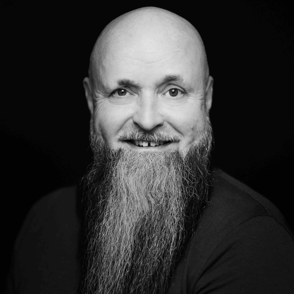 Patrick Schröder Director of RETAIL, Digital Signage & Sales