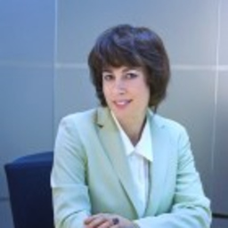 Julie Garland McLellan