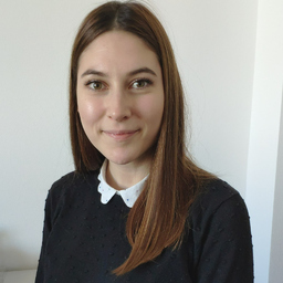 Eszter Kaloczi