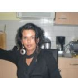 Bettina Hopp
