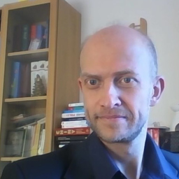 Dr. Maciej Koczerga