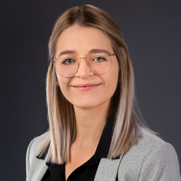 Lena Hofmann