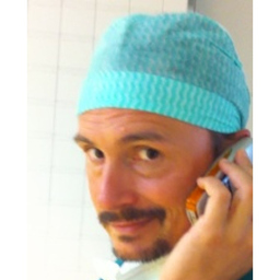 Dr. Mauricio Barrientos