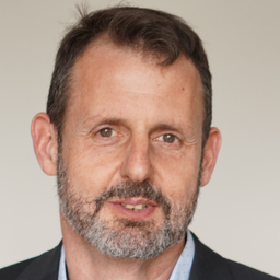 Karsten Bach