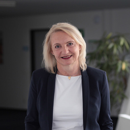 Renate Hammer