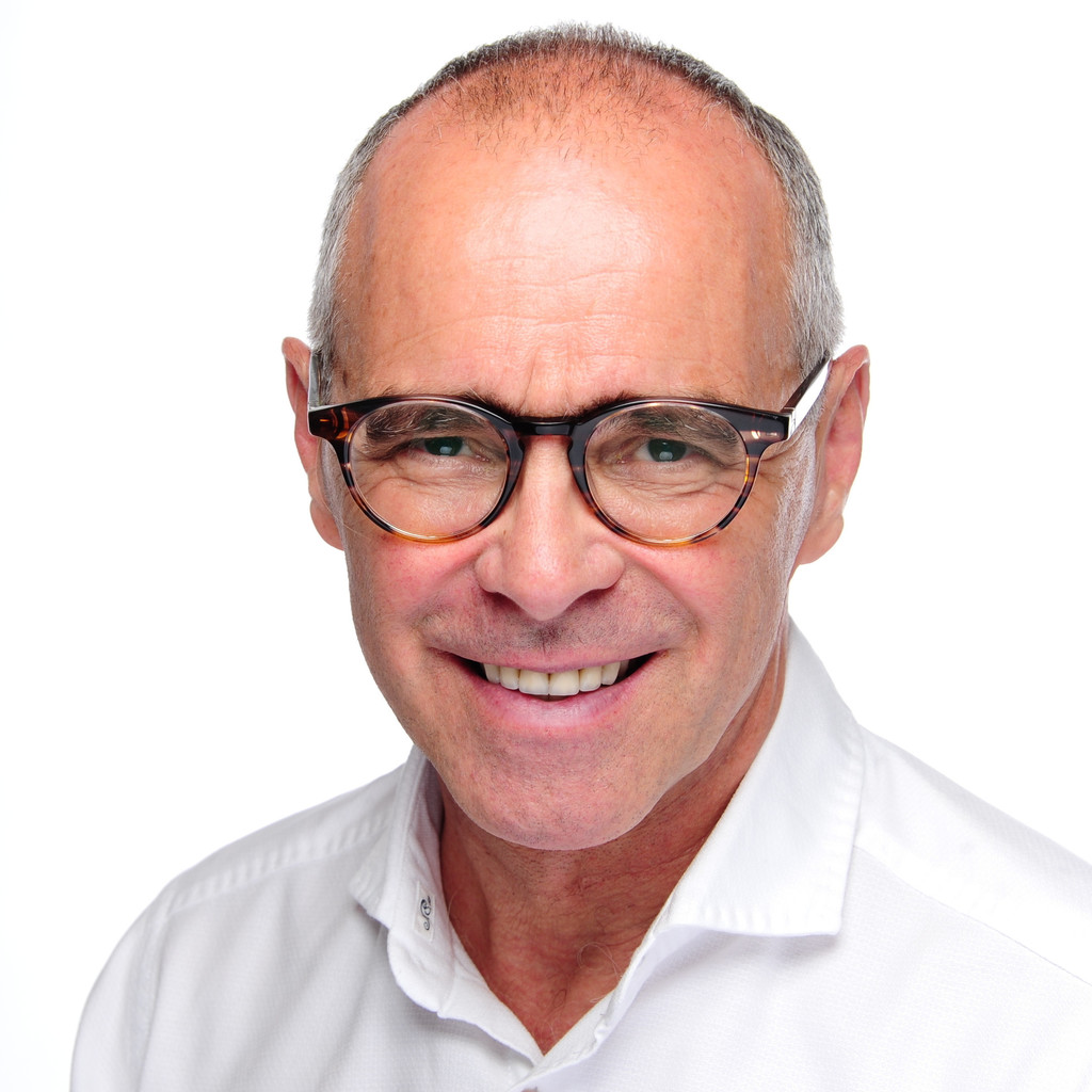 Robert Gmeiner Vice President Sales Conemis AG XING