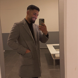 Maikel Tavan