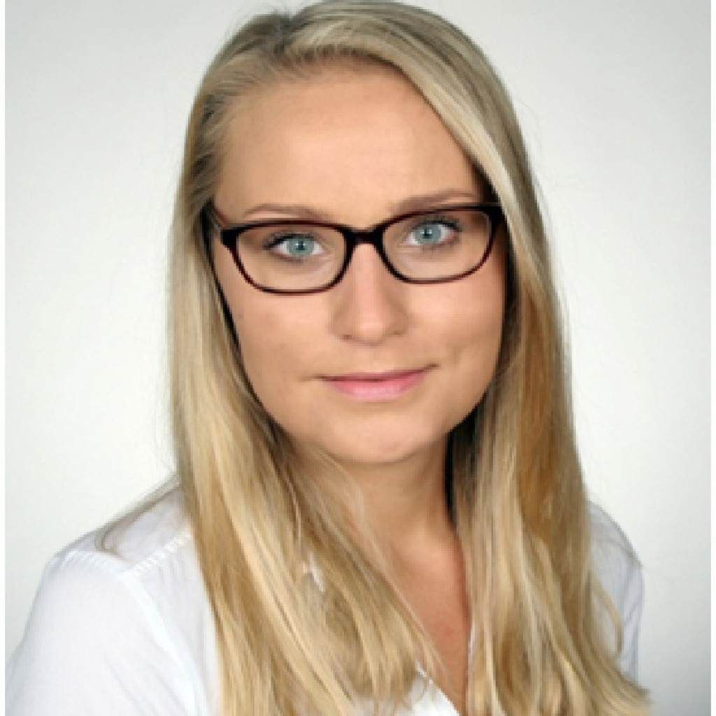 Social Media Profilbild Kathrin Kluge Aschau am Inn