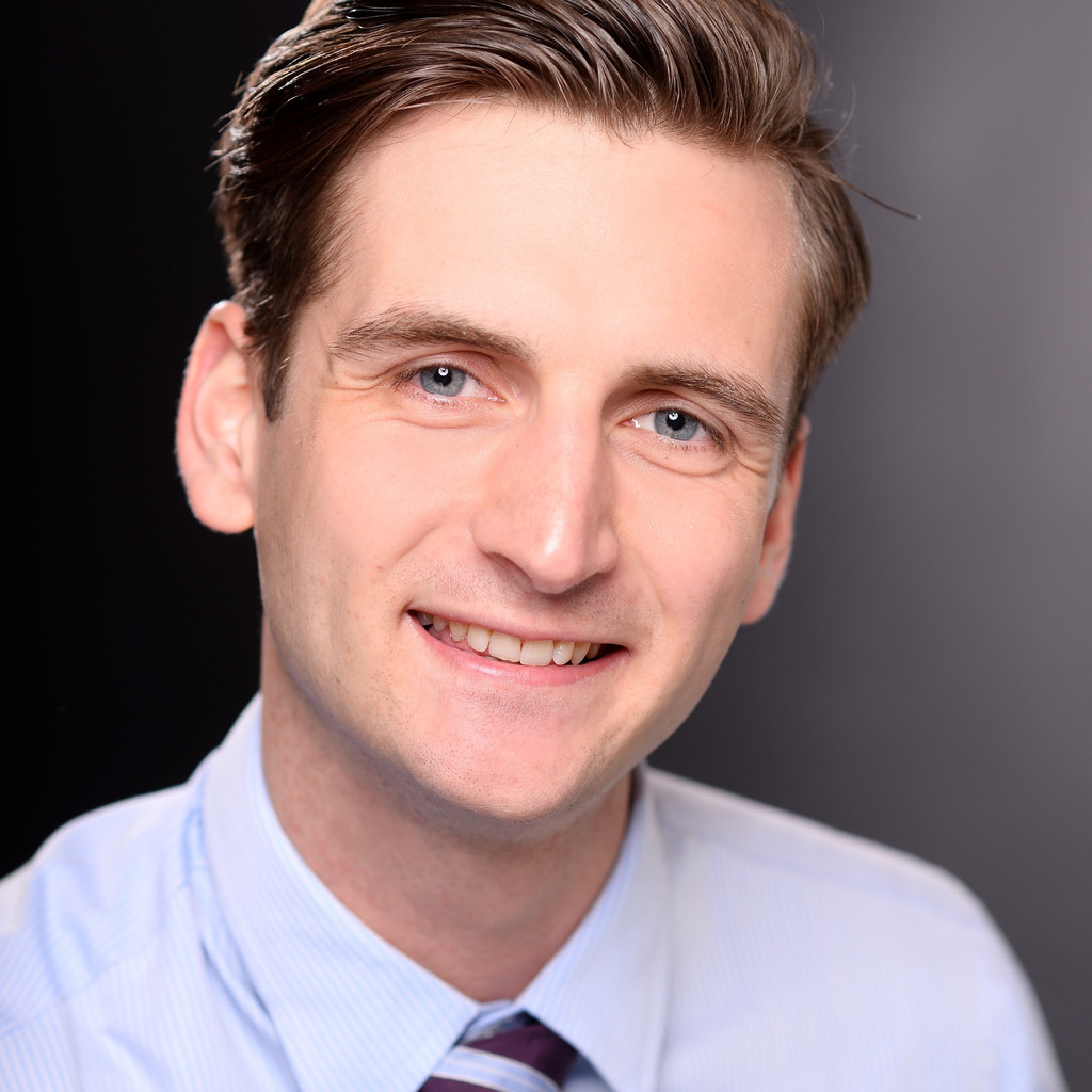 Phillip Heinrich Projektreferent in der Schienenfahrzeugbeschaffung