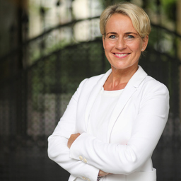 Ines Schmid-Burgk