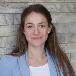 Dr. Nicole Andrée-Busch