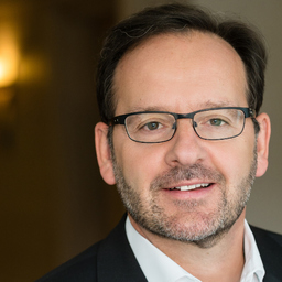 Dr. Rik Dauer