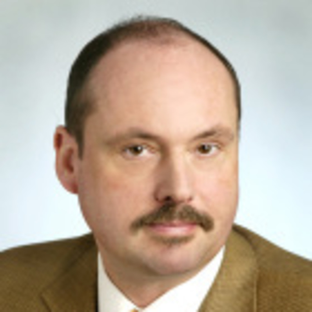 Peter Lutz Customer Consultant n.n.bez. XING